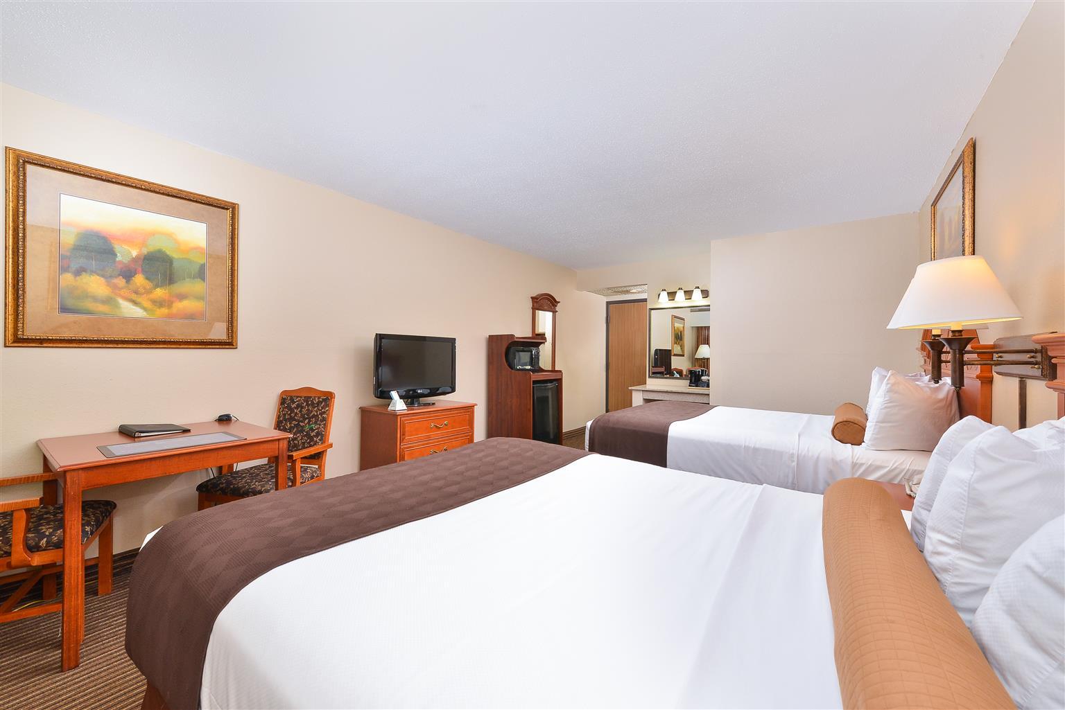 Revel Hotel Minot - Surestay Collection By Best Western Экстерьер фото